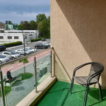 Apolonia Cata Si Miha Apartmán