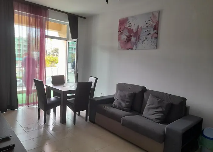 Apolonia Cata Si Miha Eforie Nord